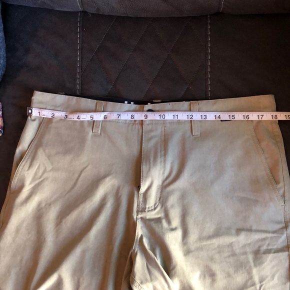 Men’s Hurley phantom shorts - Picture 2 of 4